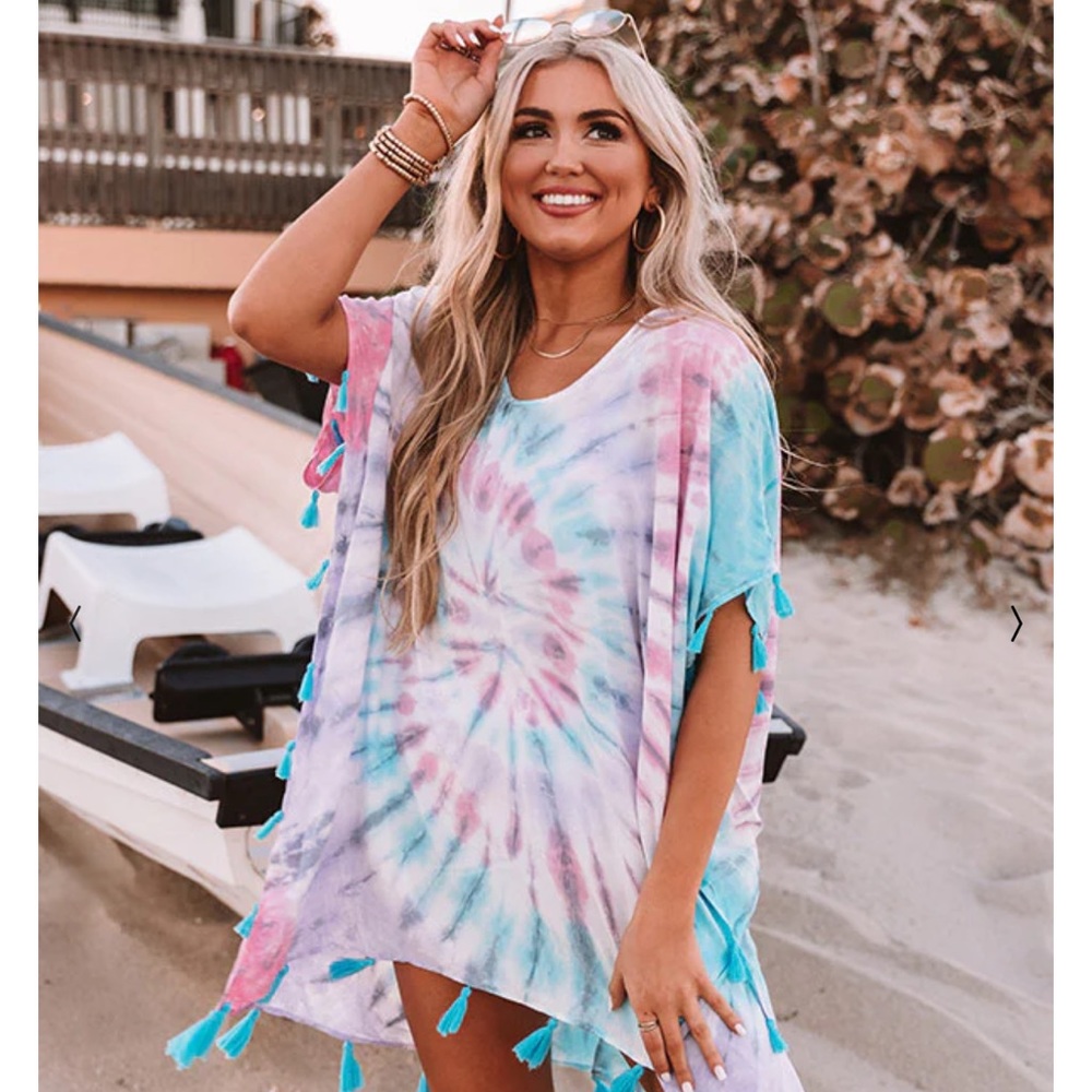 SOAKIN' UP THE SUN TIE DYE TUNIC IN PINK - Picture 3 of 8